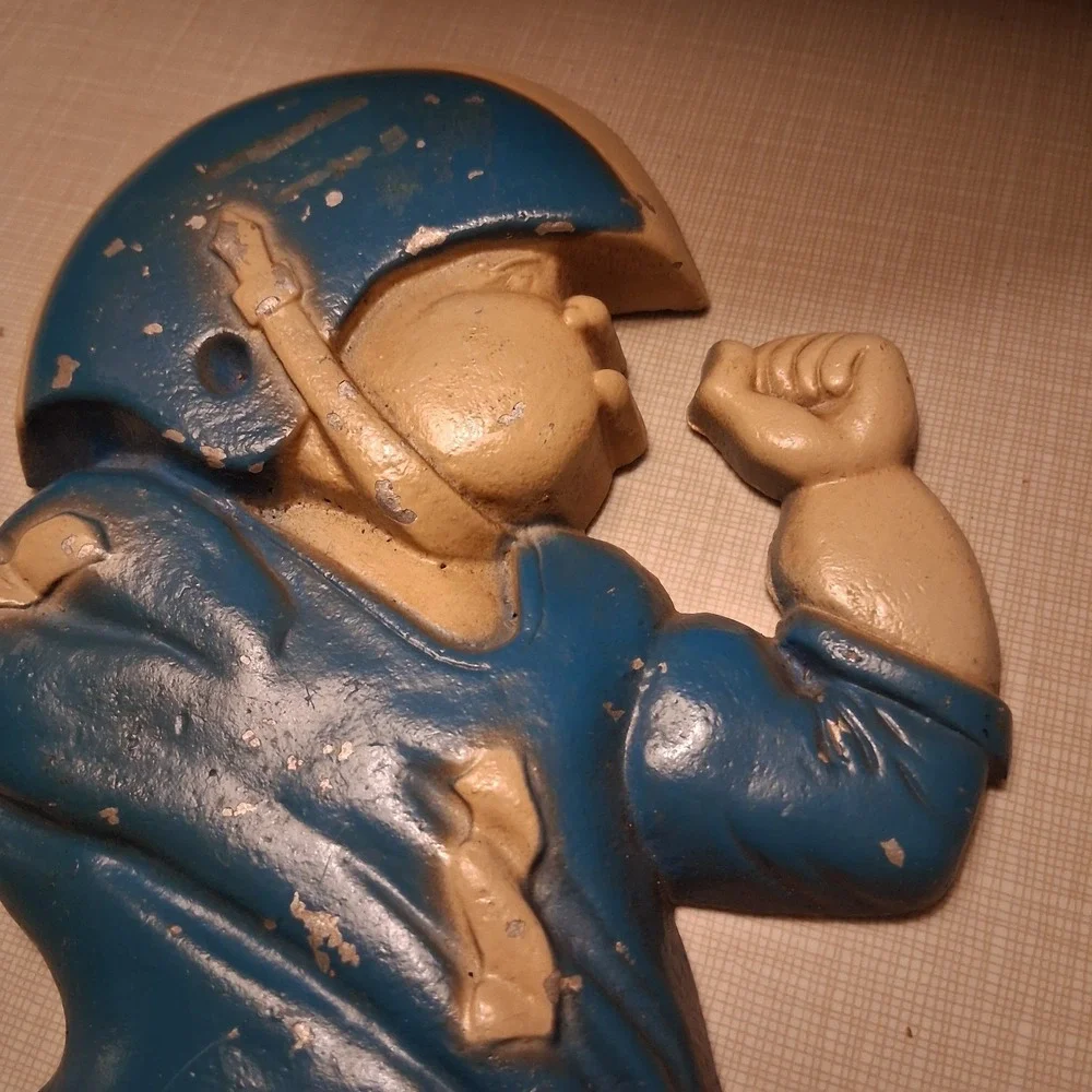 Vintage 1976 HCM Cast Aluminum Football Player Wall Plaques Pair USA